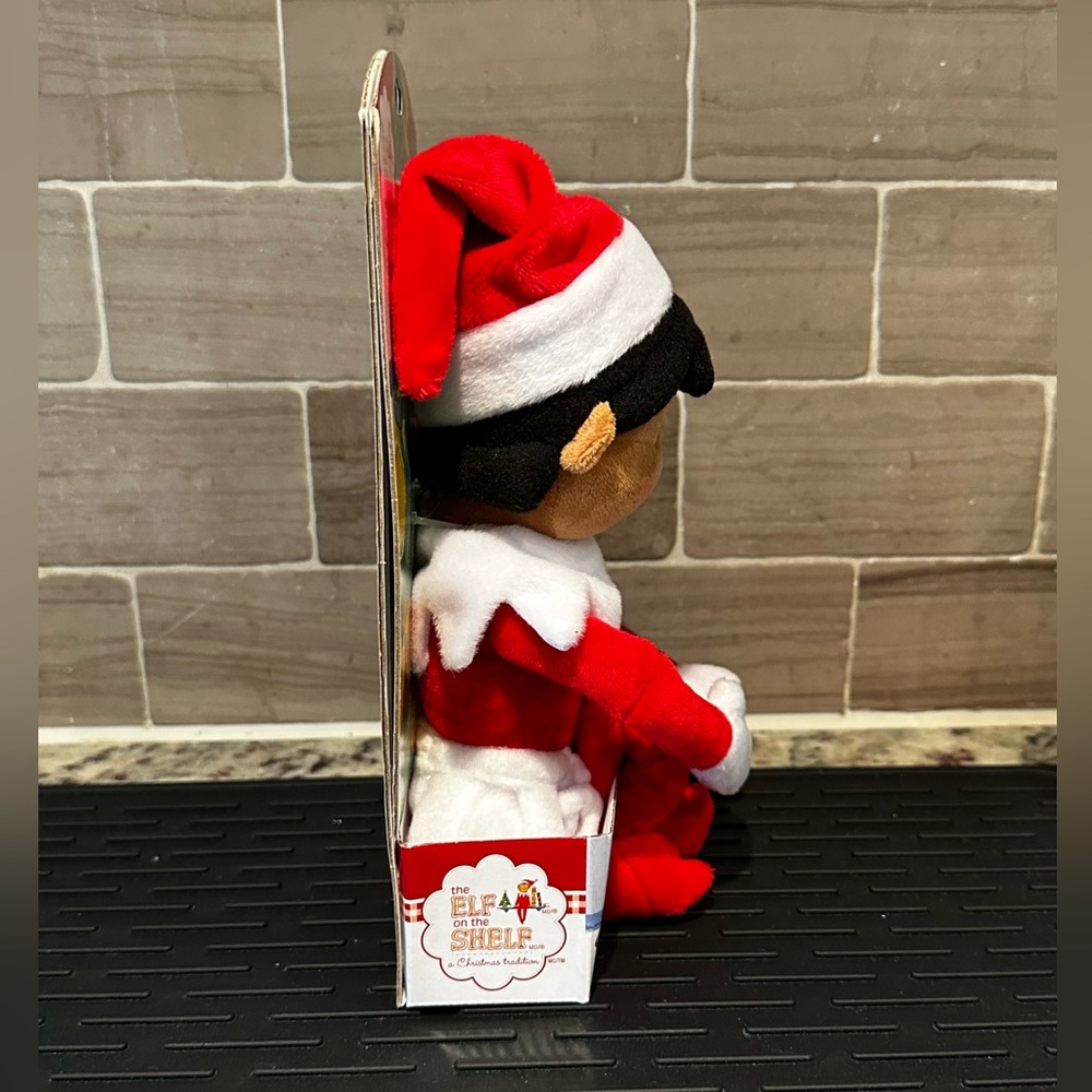 Brand New Elf On The Shelf Plushee Pal Red/White Elf Girl Plush Holiday Toy - Picture 8 of 13